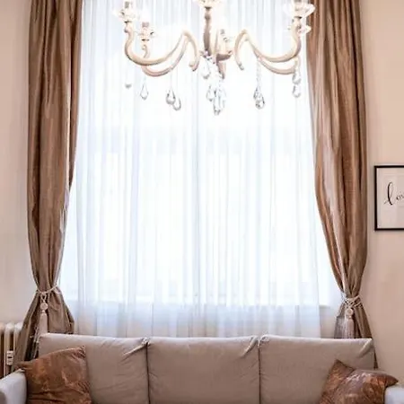 Apartmán Best Point In The City / 2 Bedrooms