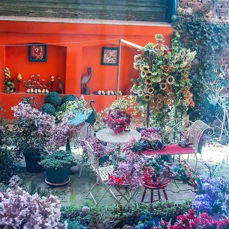 Best Point In The City / 2 Bedrooms * Sofie