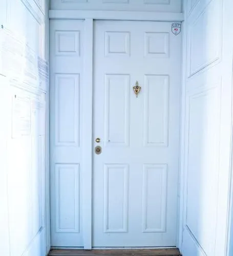 Best Point In The City / 2 Bedrooms *