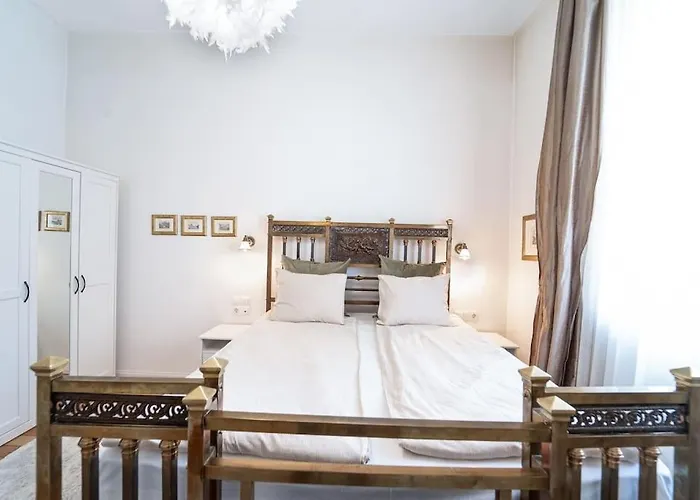 Best Point In The City / 2 Bedrooms Apartment