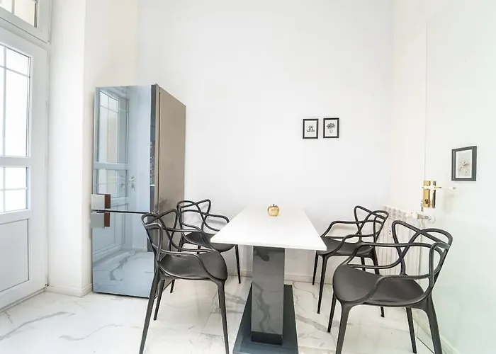 Best Point In The City / 2 Bedrooms Apartment Sofia