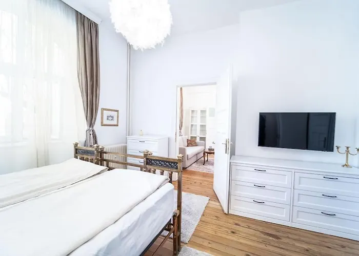 Best Point In The City / 2 Bedrooms Appartement