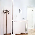 דירה Best Point In The City / 2 Bedrooms סופיה