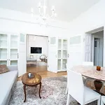 דירה Best Point In The City / 2 Bedrooms