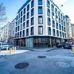 Best Point In The City / 2 Bedrooms