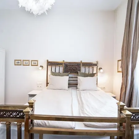 Best Point In The City / 2 Bedrooms Апартаменты