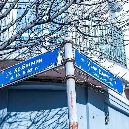 Best Point In The City / 2 Bedrooms 아파트 *